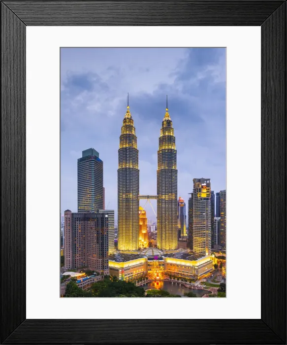 Framed Print : Petronas Towers, KLCC, Kuala Lumpur, Malaysia Framed Print : Petronas Towers, KLCC, Kuala Lumpur, Malaysia