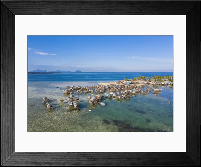 Framed Print : Omadal Island, Tun Sakaran Marine Park, Semporna, Sabah, Borneo, Malaysia Framed Print : Omadal Island, Tun Sakaran Marine Park, Semporna, Sabah, Borneo, Malaysia