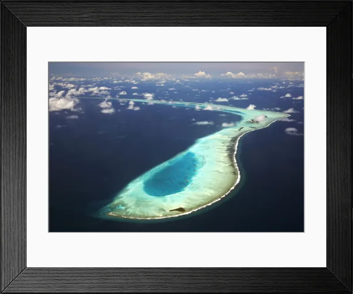 Framed Print : Aerial View over Maldives, Indian Ocean Framed Print : Aerial View over Maldives, Indian Ocean
