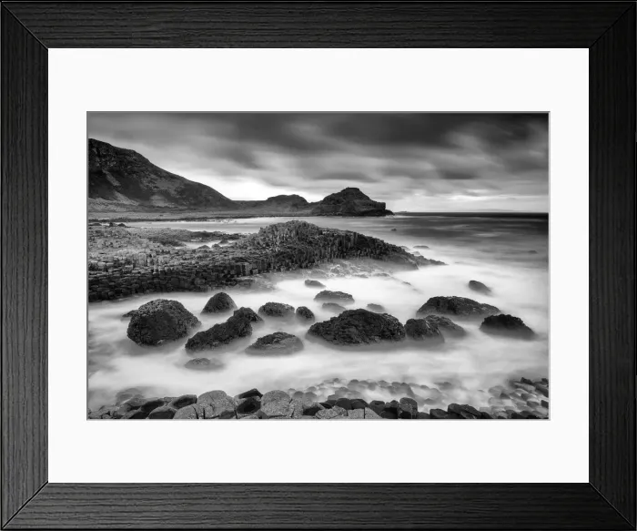Framed Print : Giants Causeway, Co. Antrim, Northern Ireland Framed Print : Giants Causeway, Co. Antrim, Northern Ireland