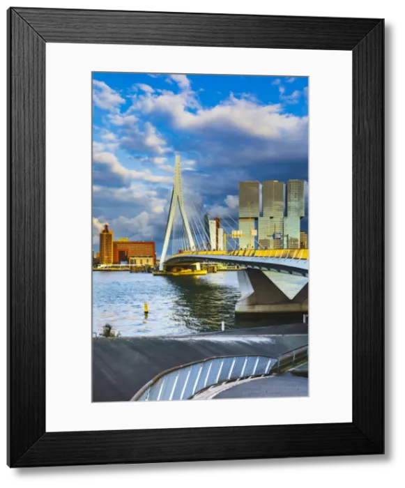 Framed Print : Erasmus Bridge (Erasmusbrug) and city skyline at sunset, Rotterdam, Zuid Holland Framed Print : Erasmus Bridge (Erasmusbrug) and city skyline at sunset, Rotterdam, Zuid Holland