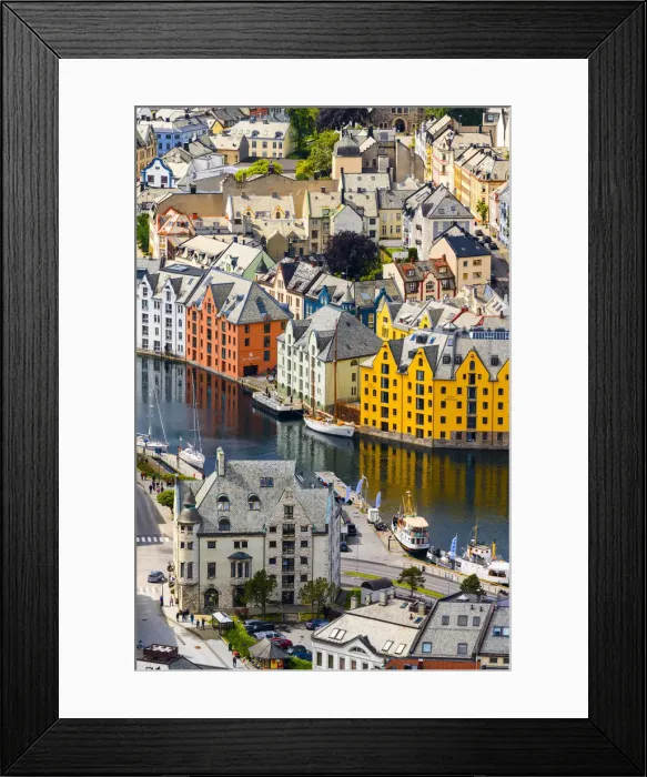 Framed Print : Alesund, More og Romsdal, Norway. Aerial view of Art Nouveau buildings Framed Print : Alesund, More og Romsdal, Norway. Aerial view of Art Nouveau buildings
