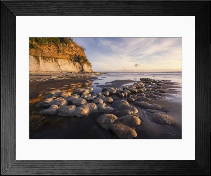 Framed Print : Sunset at Waiiti beach, Taranaki, New Zealand Framed Print : Sunset at Waiiti beach, Taranaki, New Zealand