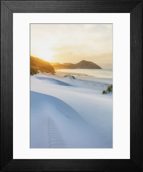 Framed Print : Wharariki beach at sunset, Abel Tasman national park, South Island, New Zealand Framed Print : Wharariki beach at sunset, Abel Tasman national park, South Island, New Zealand