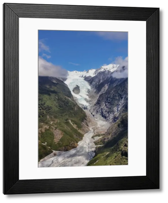 Framed Print : Aerial view from the helycopter of the Franz Joseph glacier in New Zealand Framed Print : Aerial view from the helycopter of the Franz Joseph glacier in New Zealand