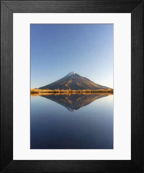Framed Print : Taranaki (Mt. Egmont), North Island, New Zealand Framed Print : Taranaki (Mt. Egmont), North Island, New Zealand
