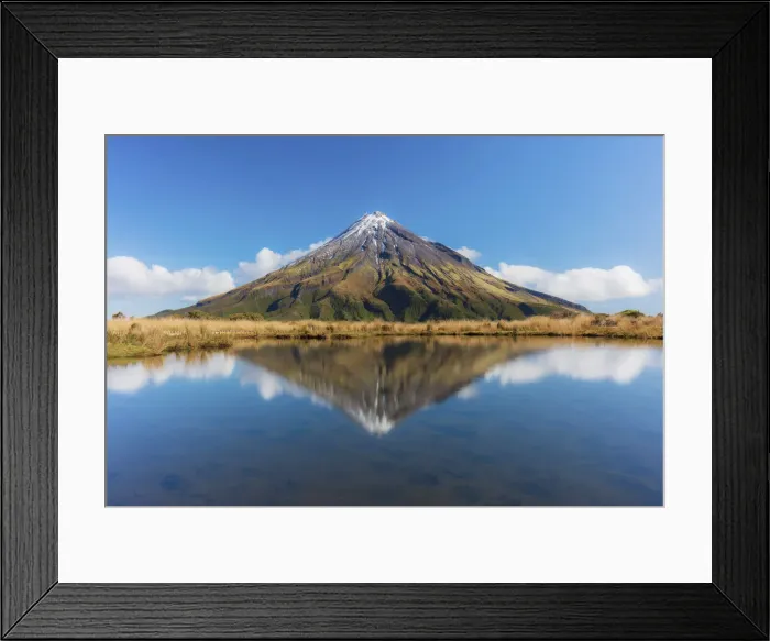 Framed Print : View of the Taranaki volcano in New Zealand northern island reflecting in a mountain pond Framed Print : View of the Taranaki volcano in New Zealand northern island reflecting in a mountain pond
