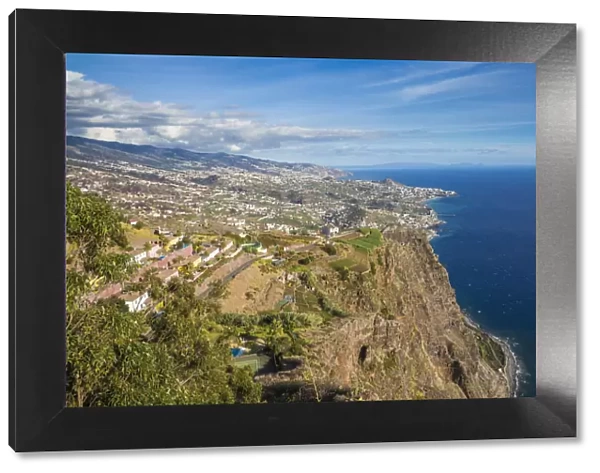 Portugal, Madeira, Funchal, View towards Funchal from Cabo Girao cliff top