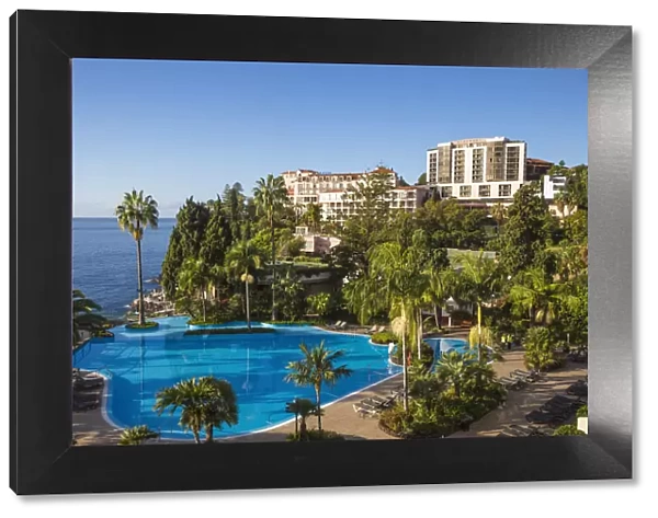 Portugal, Madeira, Funchal, View of swimming pool and Reids hotel