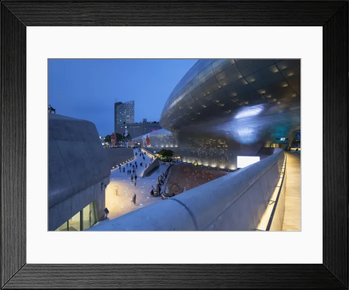Framed Print : Dongdaemun Design Plaza at dusk, Seoul, South Korea Framed Print : Dongdaemun Design Plaza at dusk, Seoul, South Korea