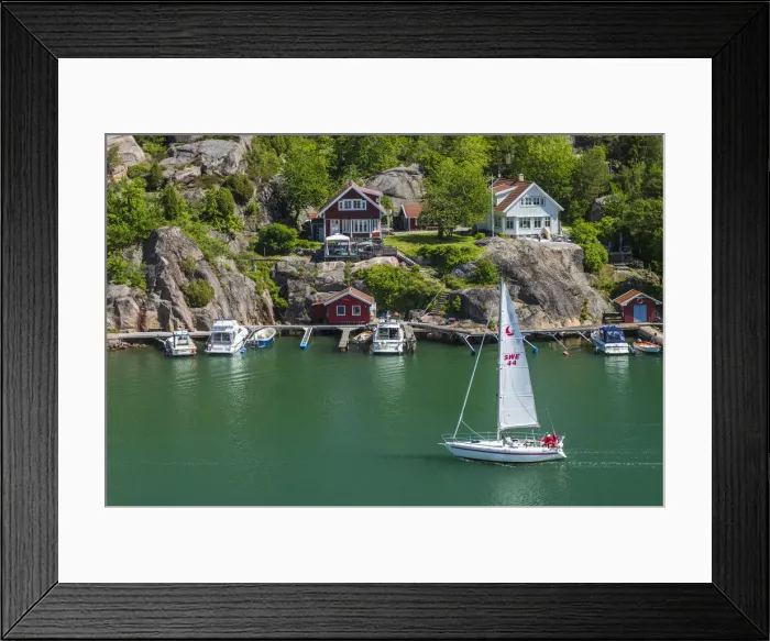 Framed Print : Sweden, Bohuslan, Tjorn Island, Varekil, high angle coast view from the Skapesundbron Framed Print : Sweden, Bohuslan, Tjorn Island, Varekil, high angle coast view from the Skapesundbron