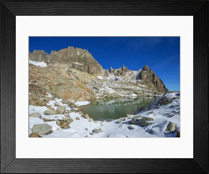 Framed Print : Lake Sidelen with Sidelen mountain hut and Gr. Bielenhorn, Uri, Switzerland Framed Print : Lake Sidelen with Sidelen mountain hut and Gr. Bielenhorn, Uri, Switzerland