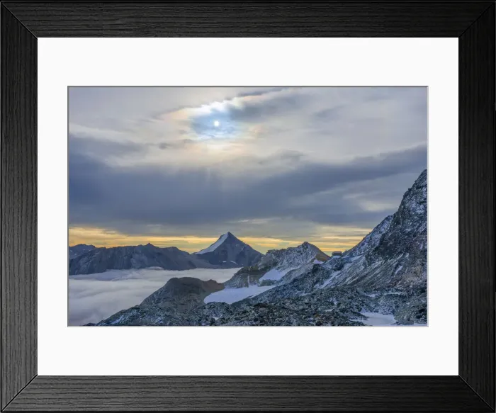 Framed Print : View on Britannia Hut, Ss Fee, Valais, Switzerland Framed Print : View on Britannia Hut, Ss Fee, Valais, Switzerland