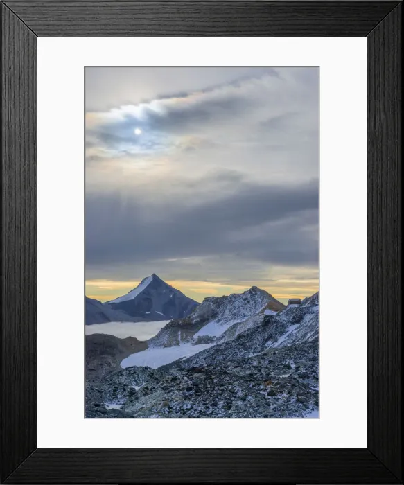 Framed Print : View on Britannia Hut, Ss Fee, Valais, Switzerland Framed Print : View on Britannia Hut, Ss Fee, Valais, Switzerland