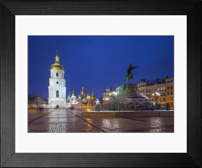 Framed Print : St. Sophias Cathedral and Bell Tower, Sofiyivska Square, Kiev (Kyiv), Ukraine Framed Print : St. Sophias Cathedral and Bell Tower, Sofiyivska Square, Kiev (Kyiv), Ukraine