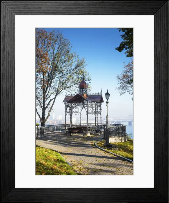 Framed Print : Ukraine, Kyiv, Saint Volodymyr Hill Park, Overlooking The Dnieper River, Sitting Area Framed Print : Ukraine, Kyiv, Saint Volodymyr Hill Park, Overlooking The Dnieper River, Sitting Area