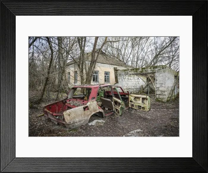 Framed Print : Lada car and house in an Abandoned village inside the Chernobyl Exclusion Zone, Ukraine Framed Print : Lada car and house in an Abandoned village inside the Chernobyl Exclusion Zone, Ukraine