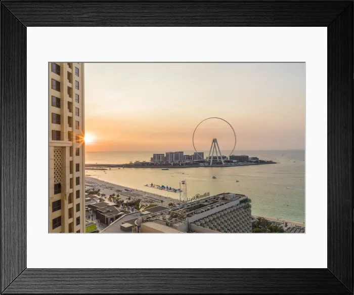 Framed Print : The Dubai Observation Wheel on Bluewaters Island, Dubai, United Arab Emirates Framed Print : The Dubai Observation Wheel on Bluewaters Island, Dubai, United Arab Emirates