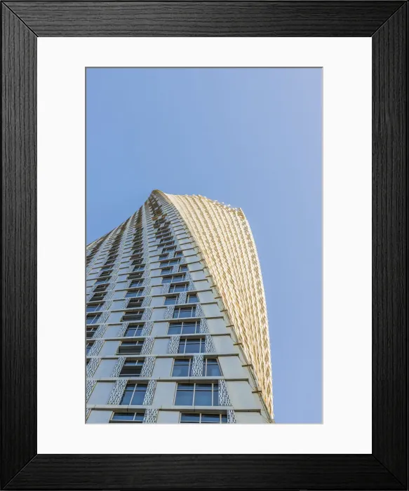 Framed Print : Cayan Tower, Dubai, United Arab Emirates Framed Print : Cayan Tower, Dubai, United Arab Emirates