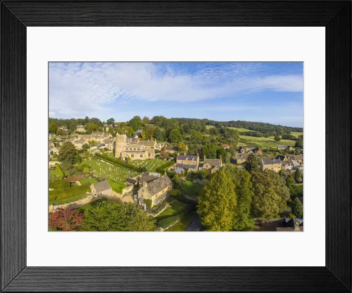 Framed Print : Bourton on the Hill, Cotswolds, Gloucestershire, England Framed Print : Bourton on the Hill, Cotswolds, Gloucestershire, England