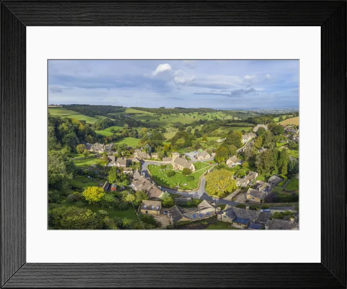 Framed Print : Cotswolds village of Snowshill, Gloucestershire, England Framed Print : Cotswolds village of Snowshill, Gloucestershire, England