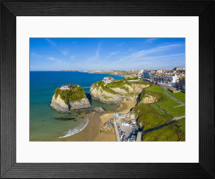 Framed Print : Towan beach and the Island, Newquay, Cornwall, England Framed Print : Towan beach and the Island, Newquay, Cornwall, England