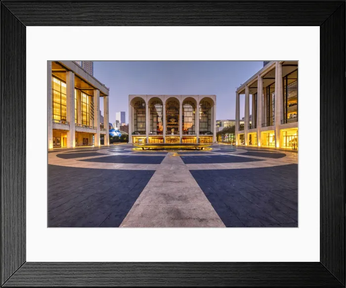 Framed Print : Metropolitan Opera House, Lincoln Center, Upper West Side, Manhattan, New York, USA Framed Print : Metropolitan Opera House, Lincoln Center, Upper West Side, Manhattan, New York, USA