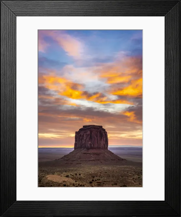 Framed Print : Merrick Butte against colourful cloudy sky at sunrise, Monument Valley, Arizona, USA Framed Print : Merrick Butte against colourful cloudy sky at sunrise, Monument Valley, Arizona, USA