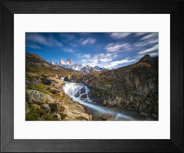 Framed Print : Hidden waterfall on Chorillo del Salto river in autumn, Los Glaciares National Park