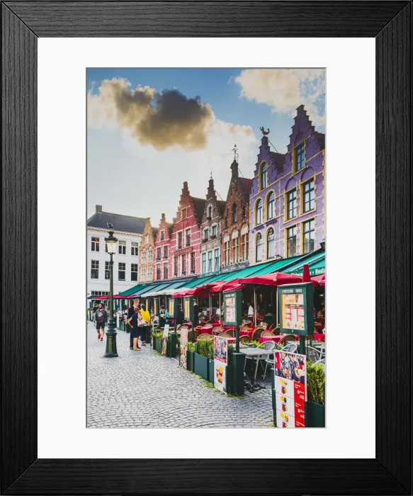 Framed Print : Tourists sitting in cafè on Bruges main square, Belgium Framed Print : Tourists sitting in cafè on Bruges main square, Belgium