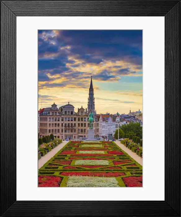 Framed Print : View of the Brussels town hall and the Mont des Arts park at dusk, Belgium