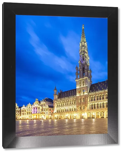 Town Hall in Grand Place in Brussels by night, Belgium