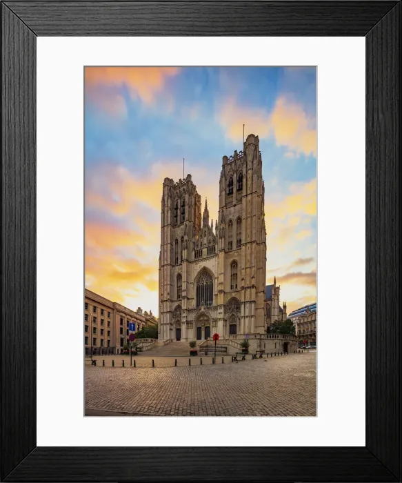 Framed Print : Sainte Gudule Cathedral at sunrise in Bruxelles, Belgium Framed Print : Sainte Gudule Cathedral at sunrise in Bruxelles, Belgium