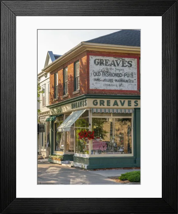 Framed Print : Canada, Ontario, Niagara-on-the-Lake, Queen Street