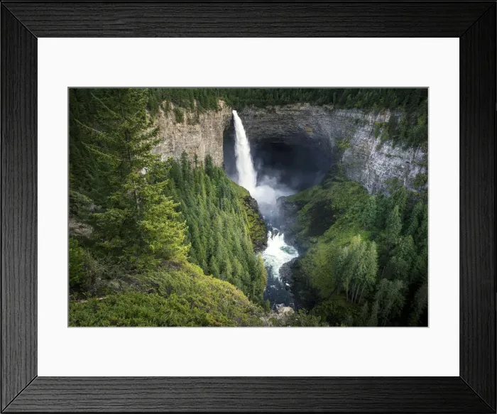 Framed Print : Helmcken Falls, Wells Gray Provincial Park, British Columbia, Canada. Stormy weather Framed Print : Helmcken Falls, Wells Gray Provincial Park, British Columbia, Canada. Stormy weather