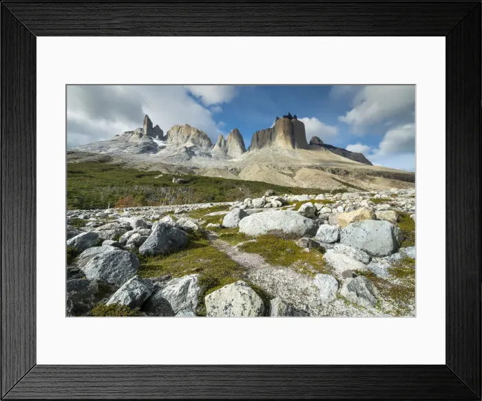 Framed Print : Mountains viewed from Valle Frances, Torres del Paine National Park, Magallanes Region Framed Print : Mountains viewed from Valle Frances, Torres del Paine National Park, Magallanes Region