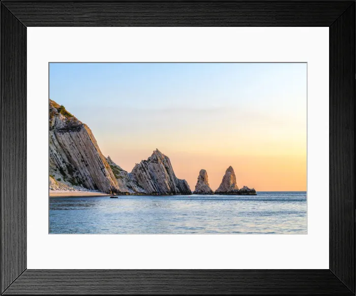 Framed Print : The Due Sorelle (Two Sisters) beach, Conero Riviera, Sirolo, Ancona province, Marche Framed Print : The Due Sorelle (Two Sisters) beach, Conero Riviera, Sirolo, Ancona province, Marche