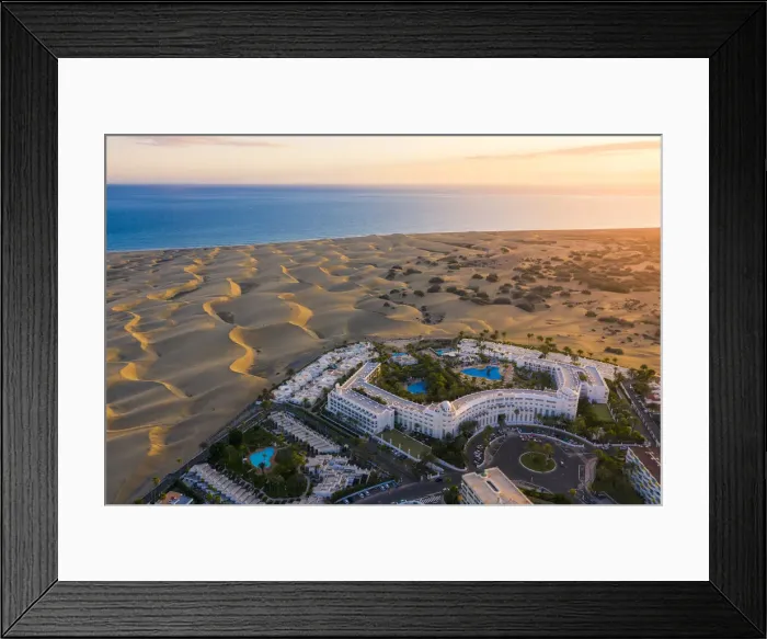 Framed Print : Maspalomas sand dunes and Riu palace resort, Gran Canaria, Canary Islands, Spain Framed Print : Maspalomas sand dunes and Riu palace resort, Gran Canaria, Canary Islands, Spain