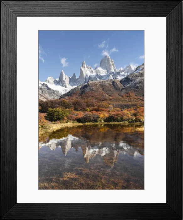 Framed Print : Autumn scenery with lake reflection and Fitz Roy range in the background Framed Print : Autumn scenery with lake reflection and Fitz Roy range in the background