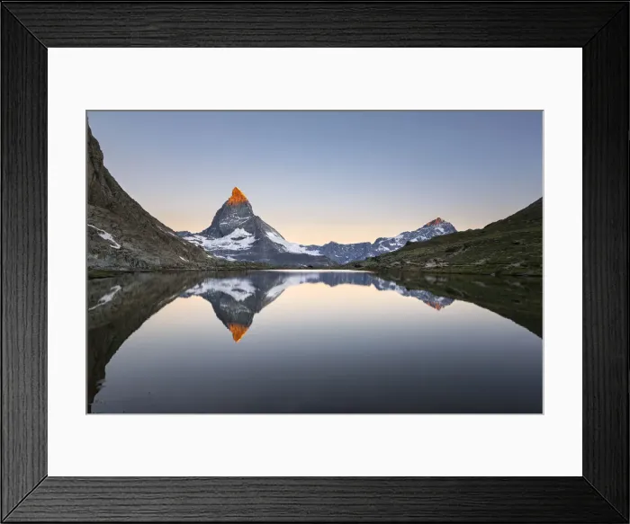 Framed Print : Matterhorn reflected in Riffelsee Lake at dawn (Zermatt, Canton of Valais, Visp Framed Print : Matterhorn reflected in Riffelsee Lake at dawn (Zermatt, Canton of Valais, Visp