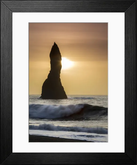 Framed Print : Sunrise and Waves at Reynisdrangar, Vik i Myrdal, Southern Iceland, Iceland, Northern Europe Framed Print : Sunrise and Waves at Reynisdrangar, Vik i Myrdal, Southern Iceland, Iceland, Northern Europe