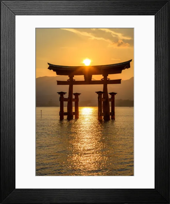 Framed Print : Sunset on Miyajima island, Itsukushima red torii, Japan Framed Print : Sunset on Miyajima island, Itsukushima red torii, Japan
