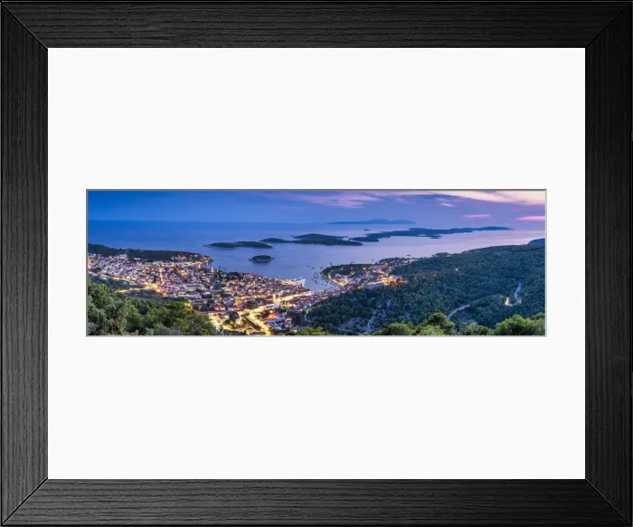 Framed Print : View over Hvar at Twilight, Dalmatia, Croatia, Balkans, Europe Framed Print : View over Hvar at Twilight, Dalmatia, Croatia, Balkans, Europe