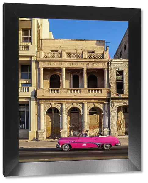 Vintage Car at El Malecon, sunset, Havana, La Habana Province, Cuba