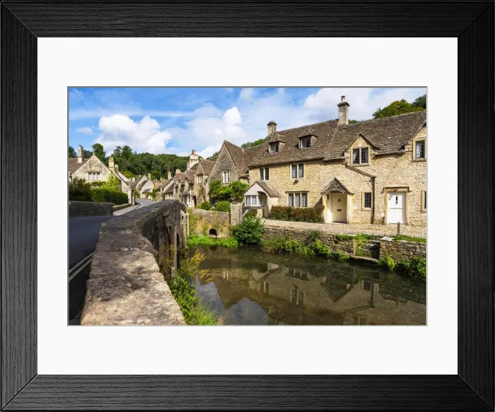 Framed Print : Castle Coombe, Cotswolds, Gloucestershire, England, UK