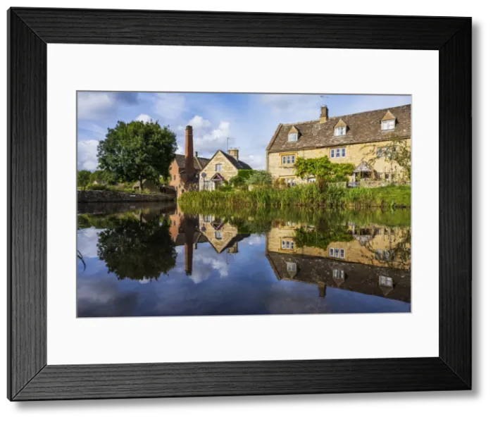 Framed Print : Lower Slaughter, Cotswolds, Gloucestershire, England, UK Framed Print : Lower Slaughter, Cotswolds, Gloucestershire, England, UK