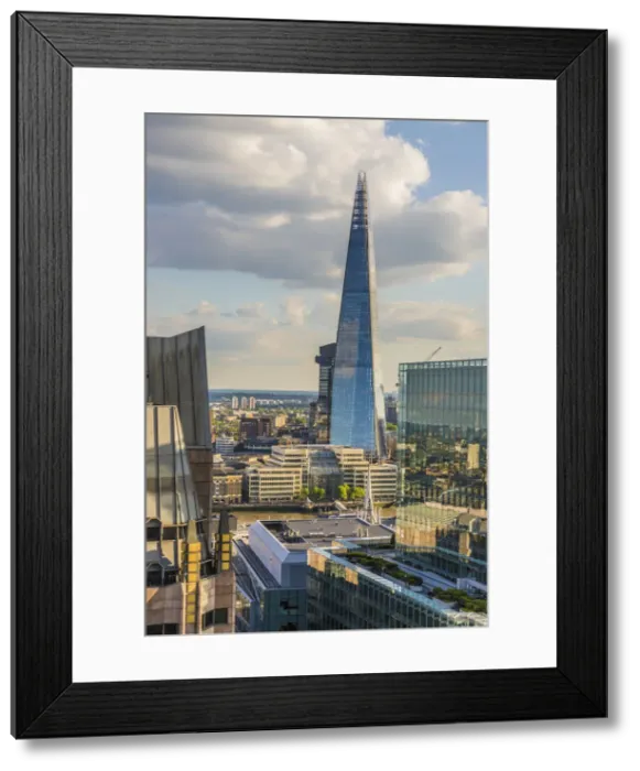 Framed Print : The Shard designed by Renzo Piano, London, England, UK Framed Print : The Shard designed by Renzo Piano, London, England, UK