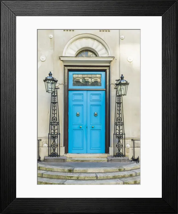 Framed Print : The entrance to the Worshipful Co Of Stationers & Newspaper Makers, London, England