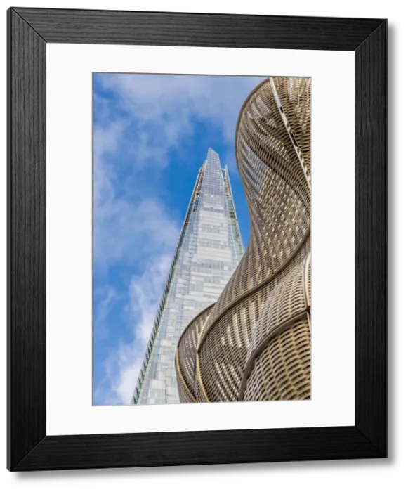 Framed Print : The Shard and Guys Hospital abstact architecture, London Framed Print : The Shard and Guys Hospital abstact architecture, London