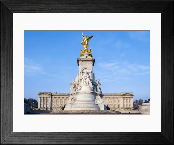 Framed Print : United Kingdom, England, London, Buckingham Palace, the Victoria Memorial Framed Print : United Kingdom, England, London, Buckingham Palace, the Victoria Memorial